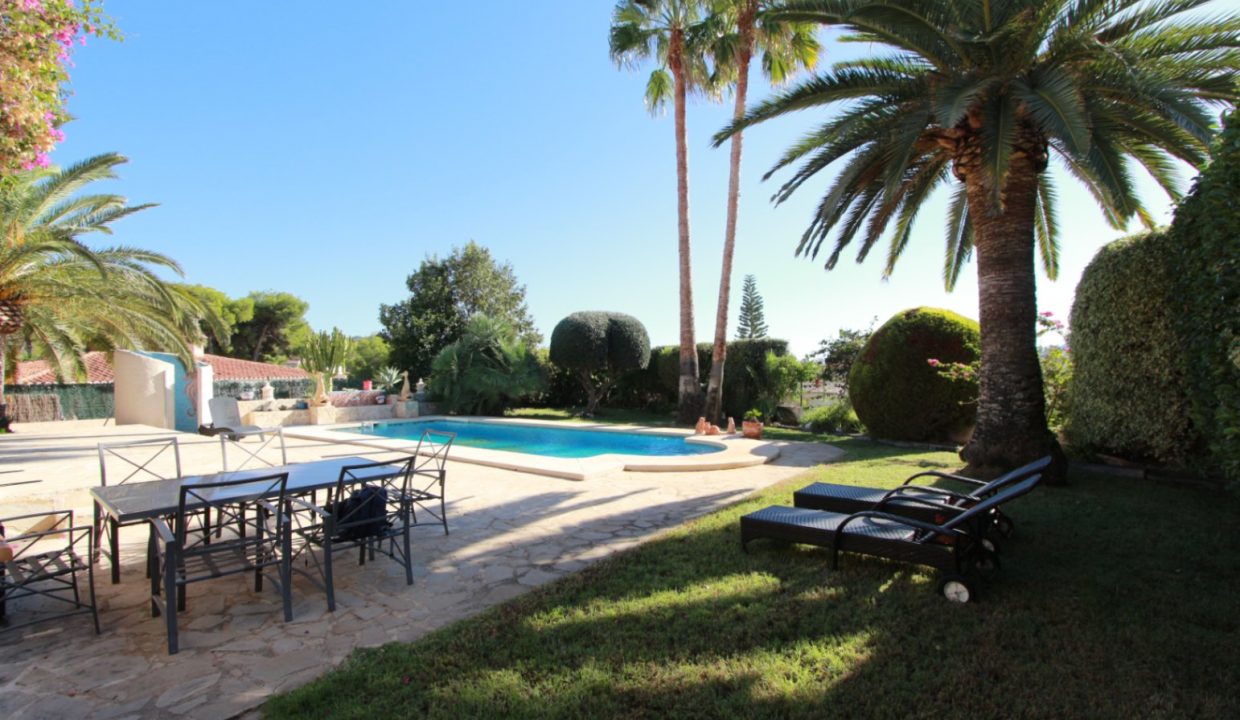 BIGHAUSEFORSALEINCALPE42
