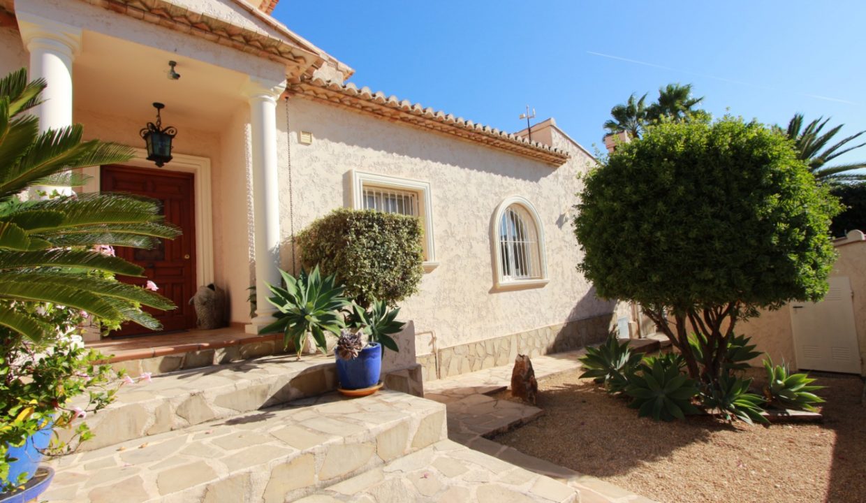 BIGHAUSEFORSALEINCALPE43