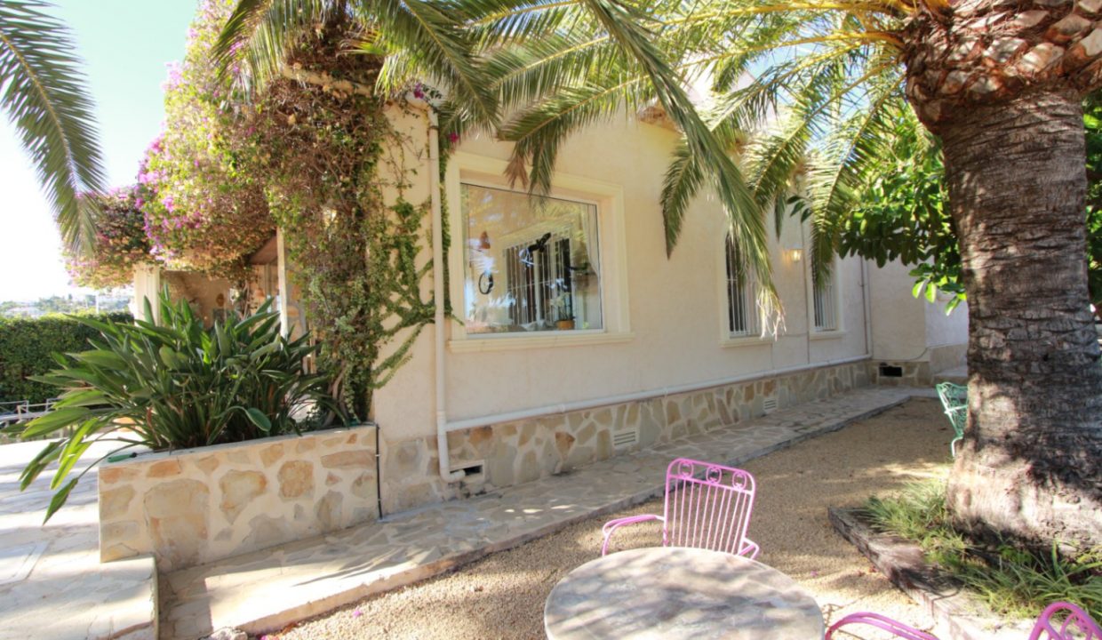 BIGHAUSEFORSALEINCALPE45