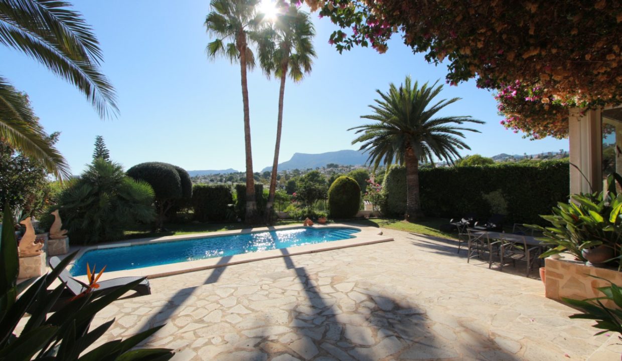 BIGHAUSEFORSALEINCALPE46