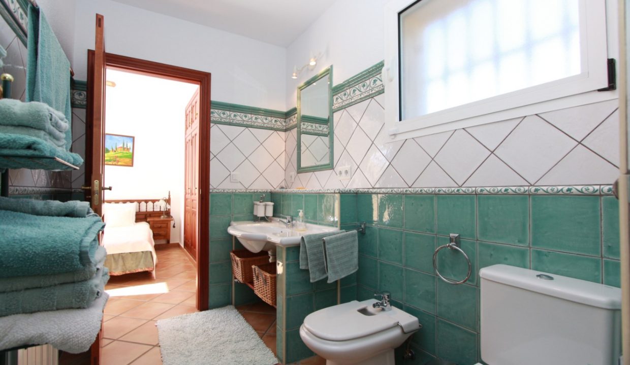 BIGHAUSEFORSALEINCALPE62
