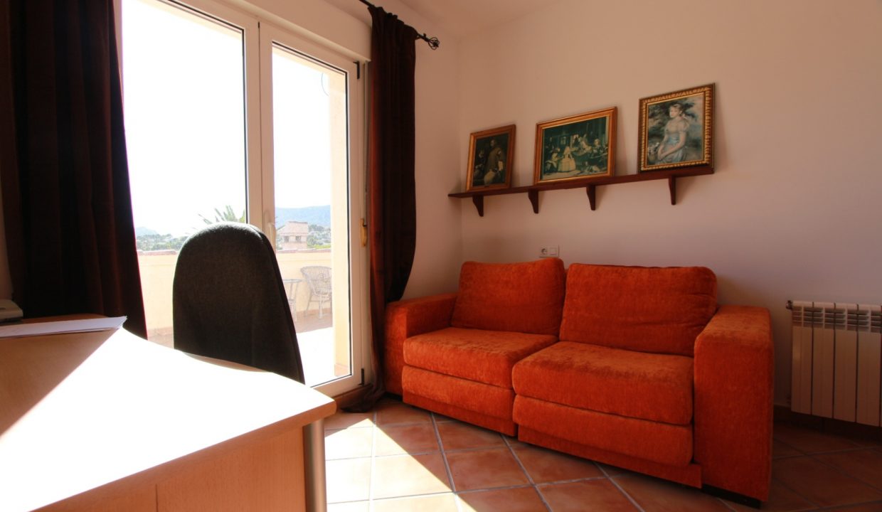BIGHAUSEFORSALEINCALPE67