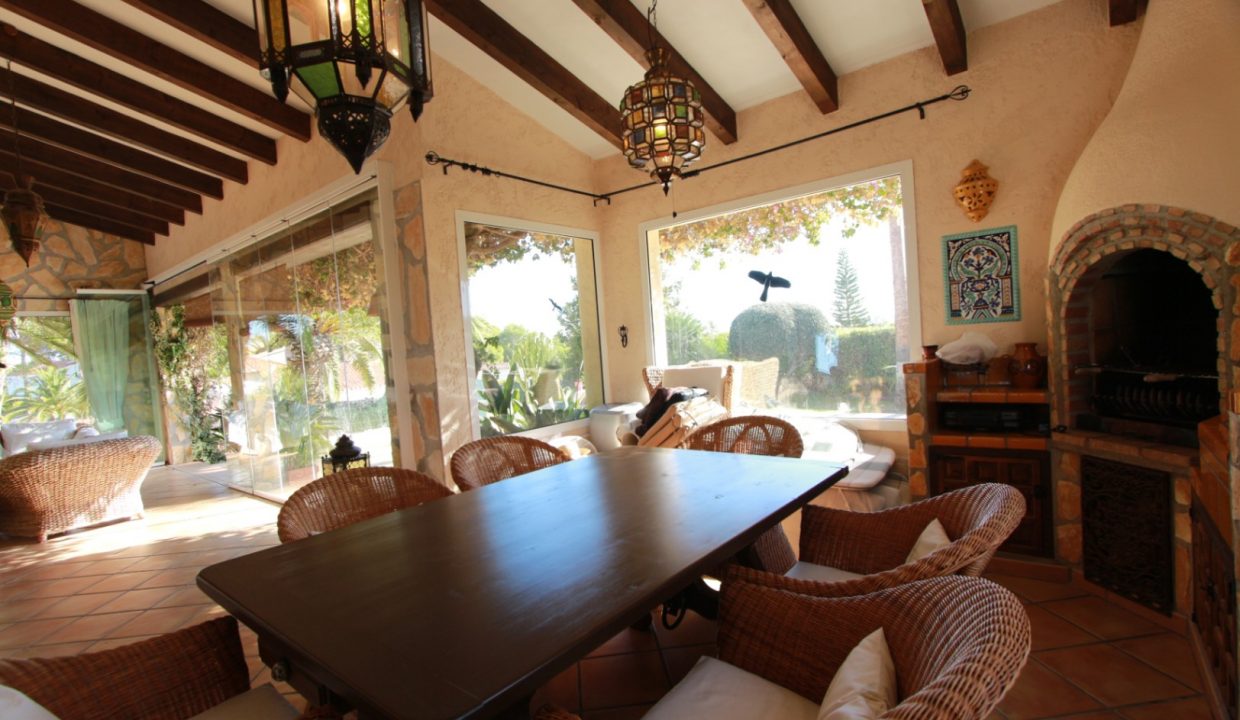 BIGHAUSEFORSALEINCALPE83