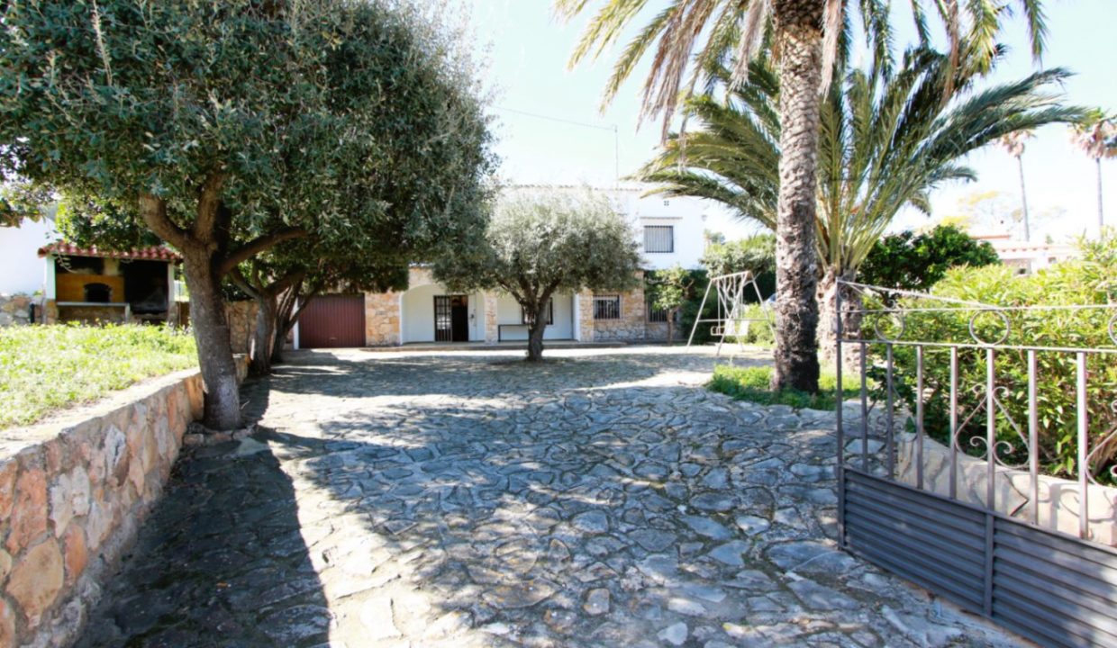 outdoorsvillaforsale8