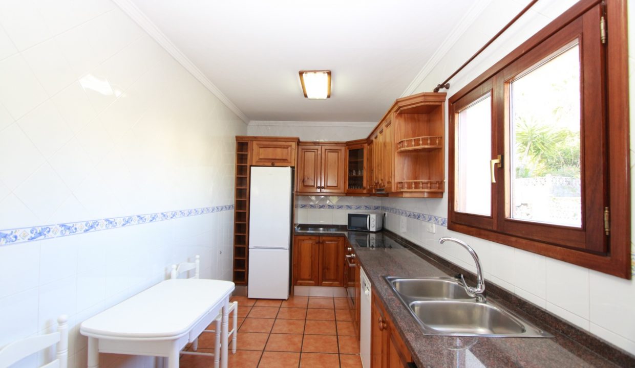 seaviewsvillaforsaleinbenissacoastline10