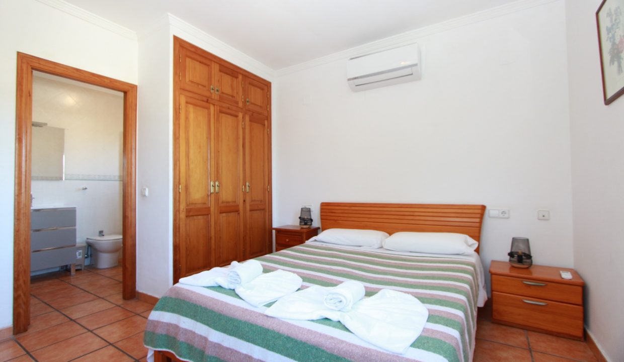 seaviewsvillaforsaleinbenissacoastline16